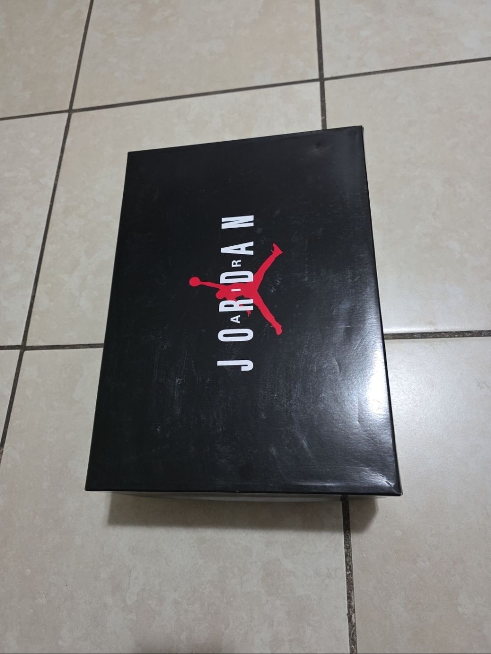 Empty Shoe Box - Picture 4 of 6
